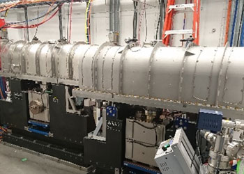 Positioners and vacuum chambers Positioners and vacuum chambers